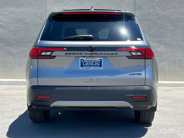 Used 2026 Toyota Grand Highlander FWD image 9