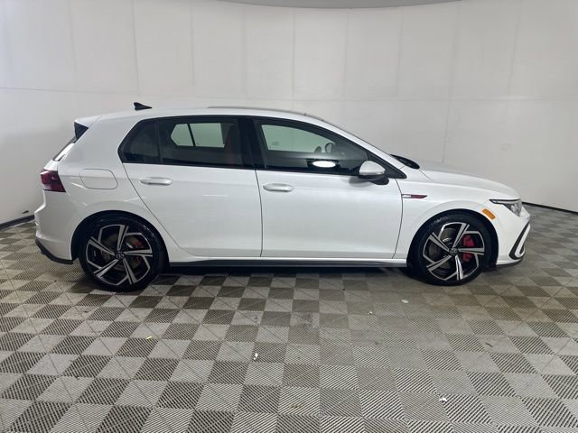 Used 2024 Volkswagen GTI SE FWD image 5