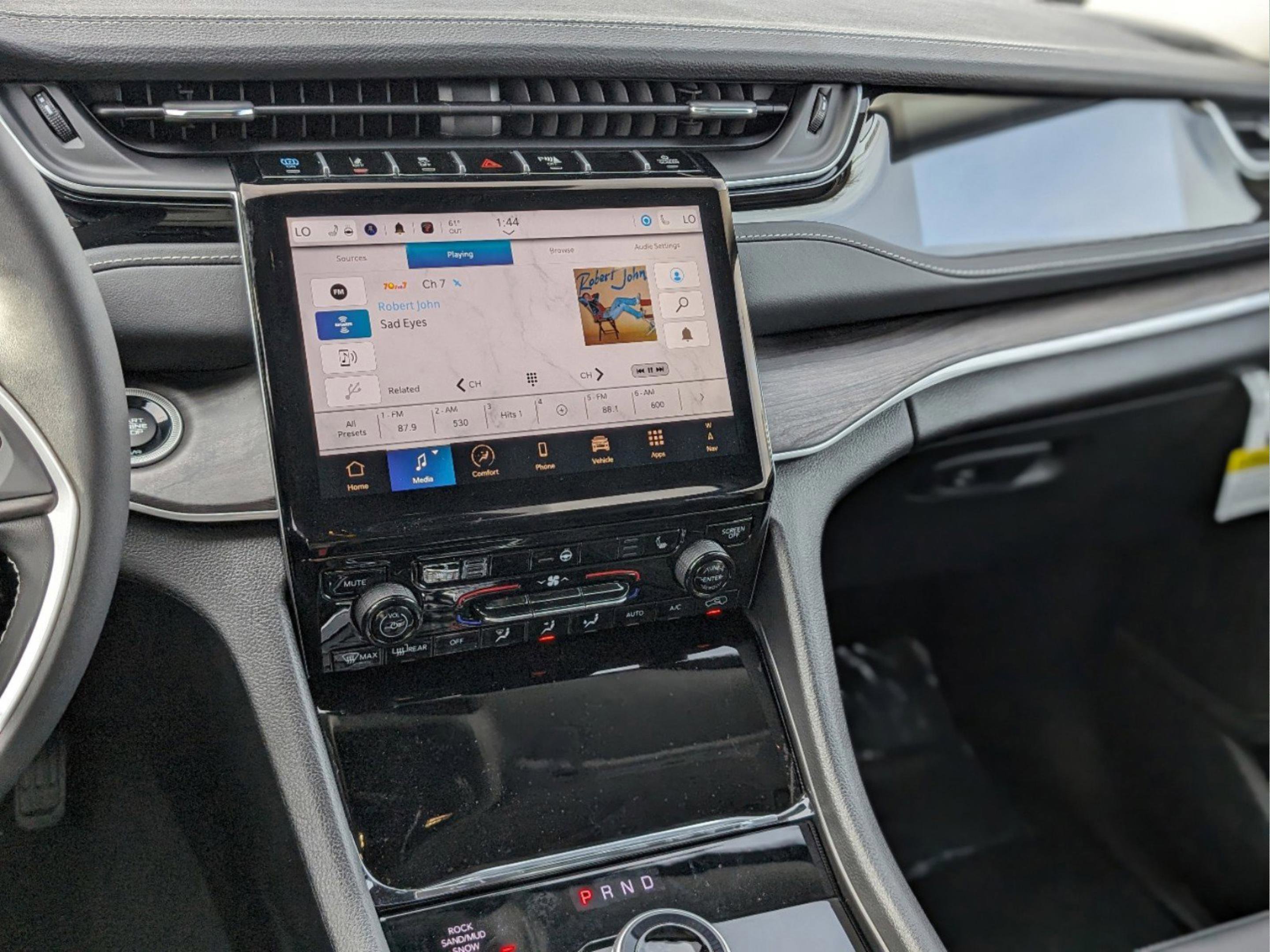 New 2024 Jeep Grand Cherokee Limited 4xe image 14