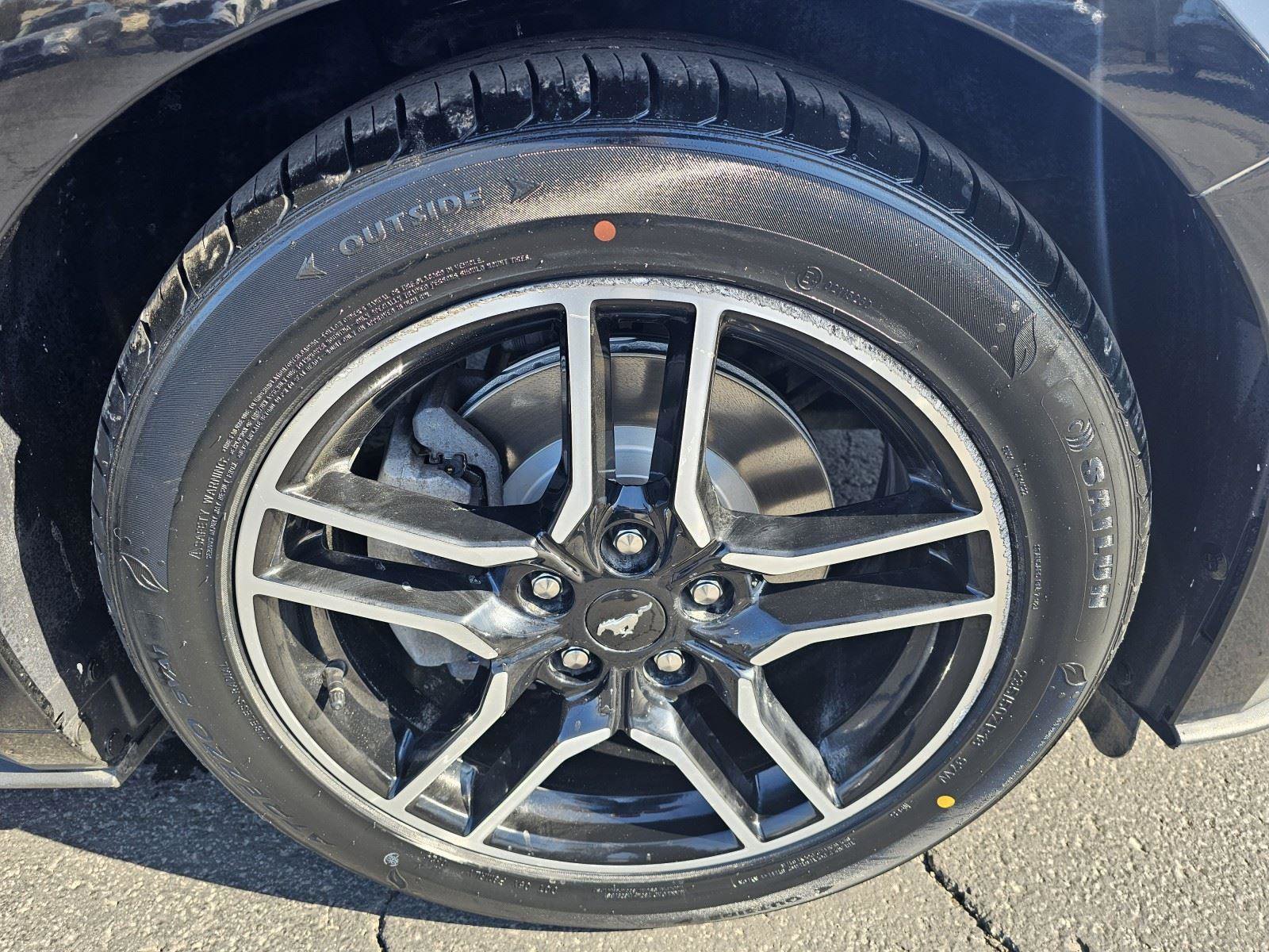 Used 2022 Ford Mustang Premium image 10