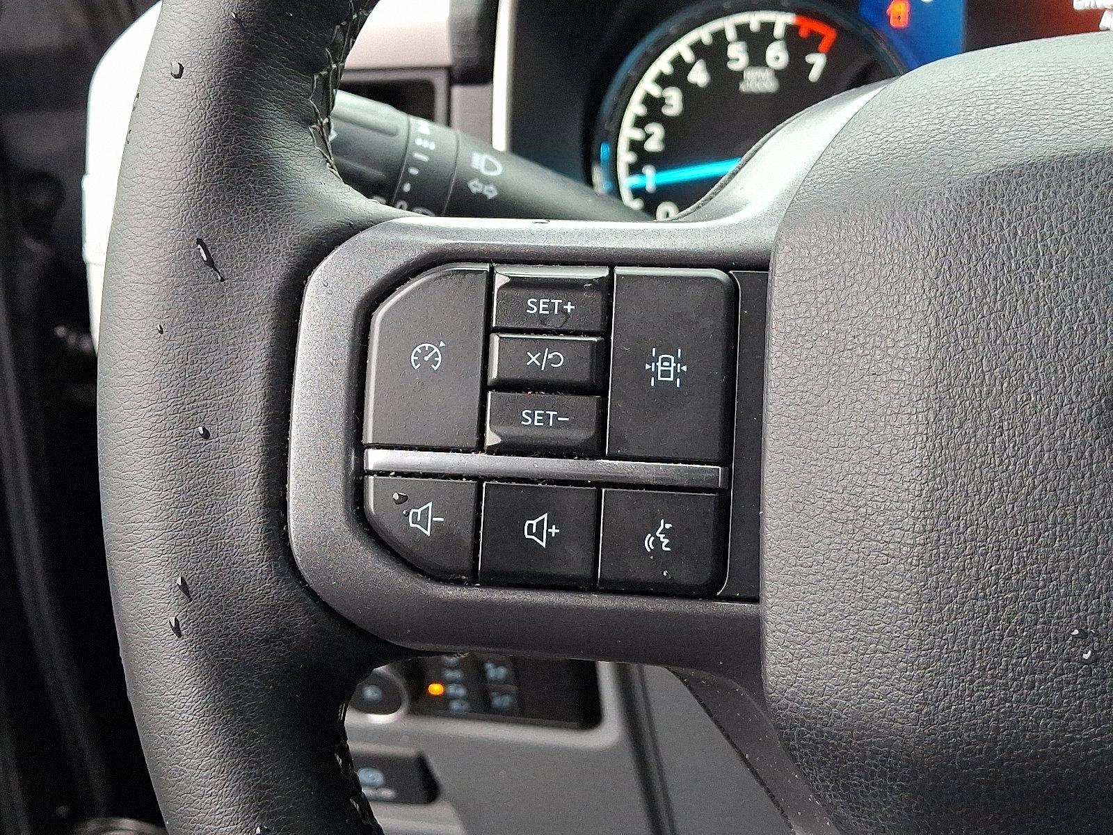 Used 2023 Ford F150 XLT w/ Equipment Group 302A High image 22