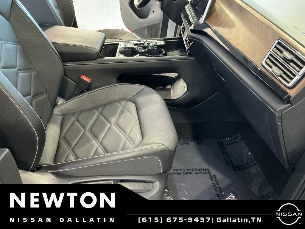 Used 2025 Volkswagen Atlas SE FWD image 13