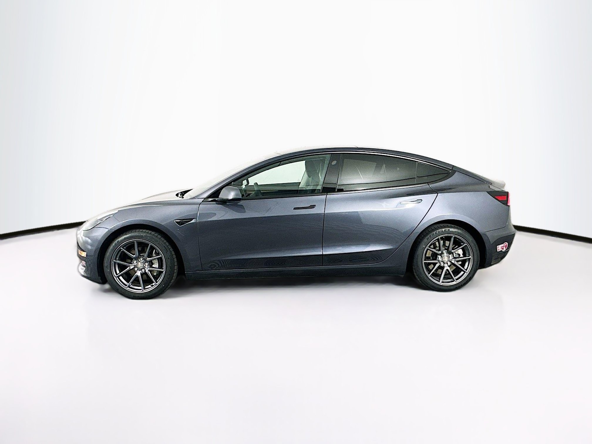 Used 2023 Tesla Model 3 Long Range AWD/4WD image 4