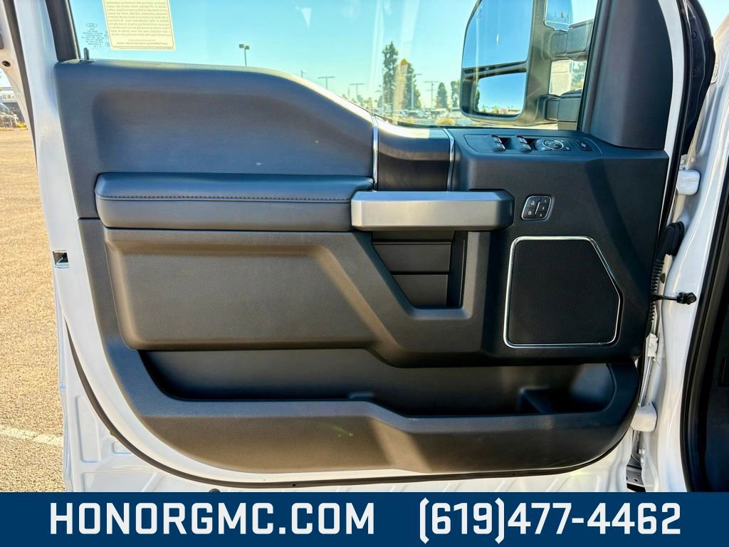Used 2019 Ford F350 Platinum w/ Platinum Ultimate Package image 19