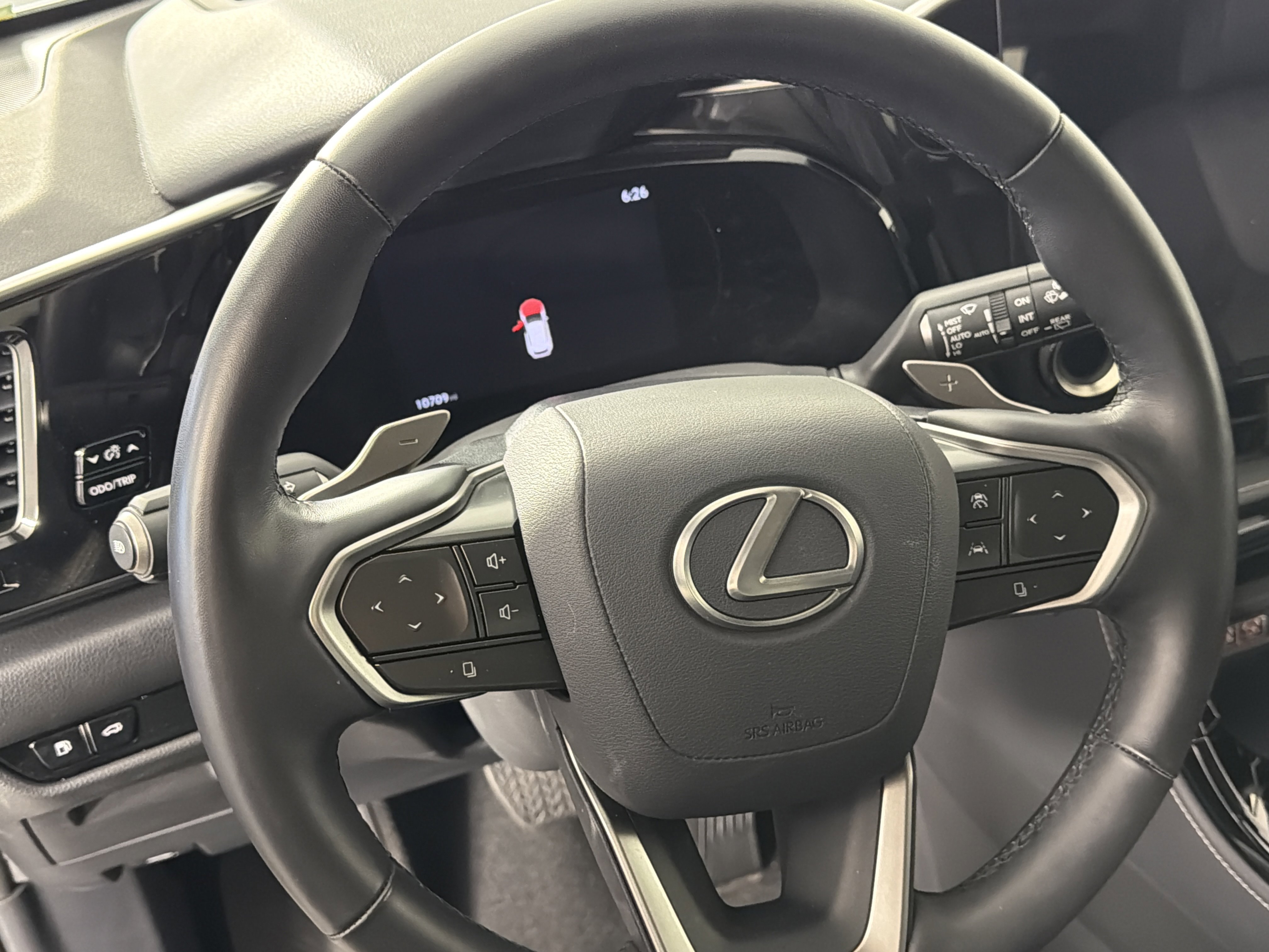 Used 2025 Lexus NX 350h AWD w/ Cold Area Package image 9