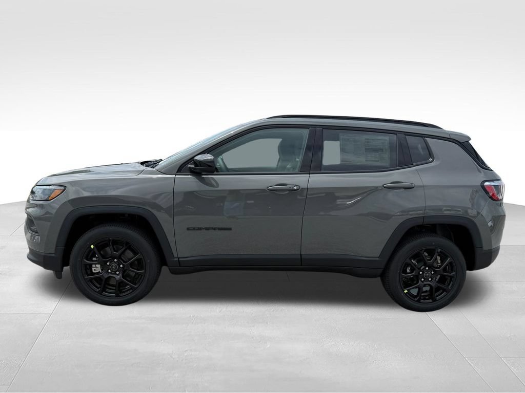 New 2026 Jeep Compass Latitude AWD/4WD image 2