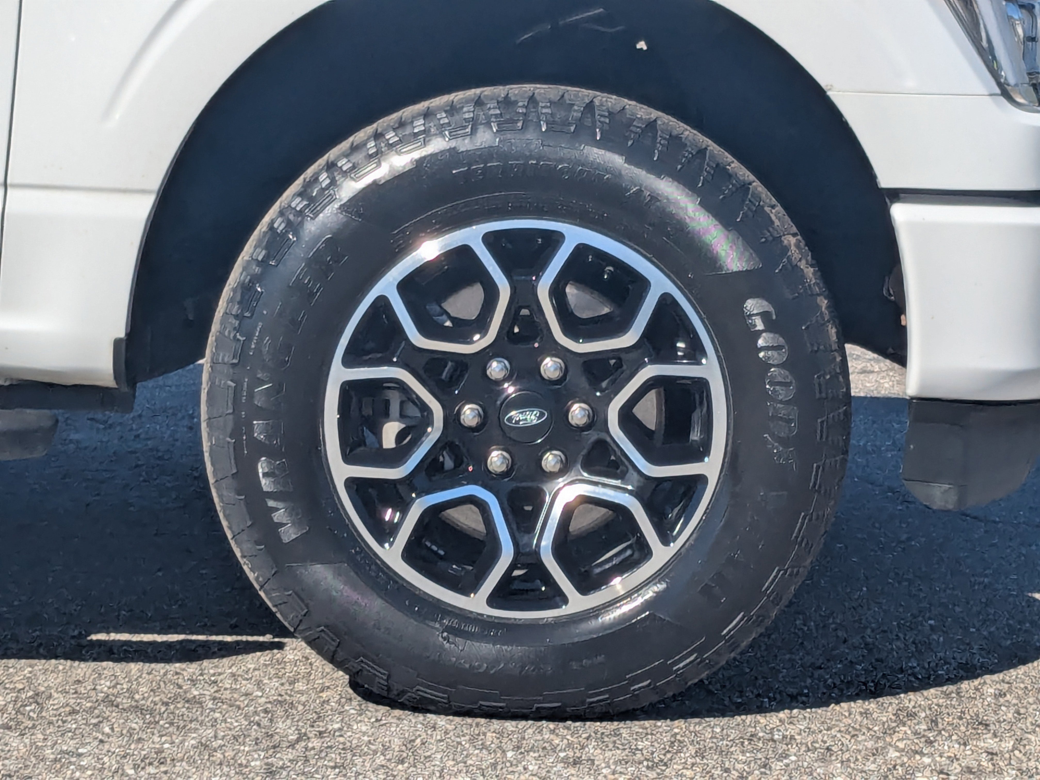 Used 2023 Ford F150 XLT w/ Equipment Group 302A High image 11