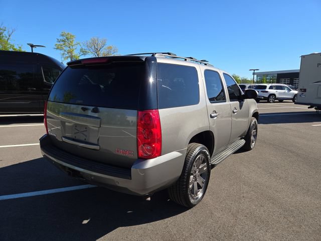 Used 2009 GMC Yukon SLT AWD/4WD image 4