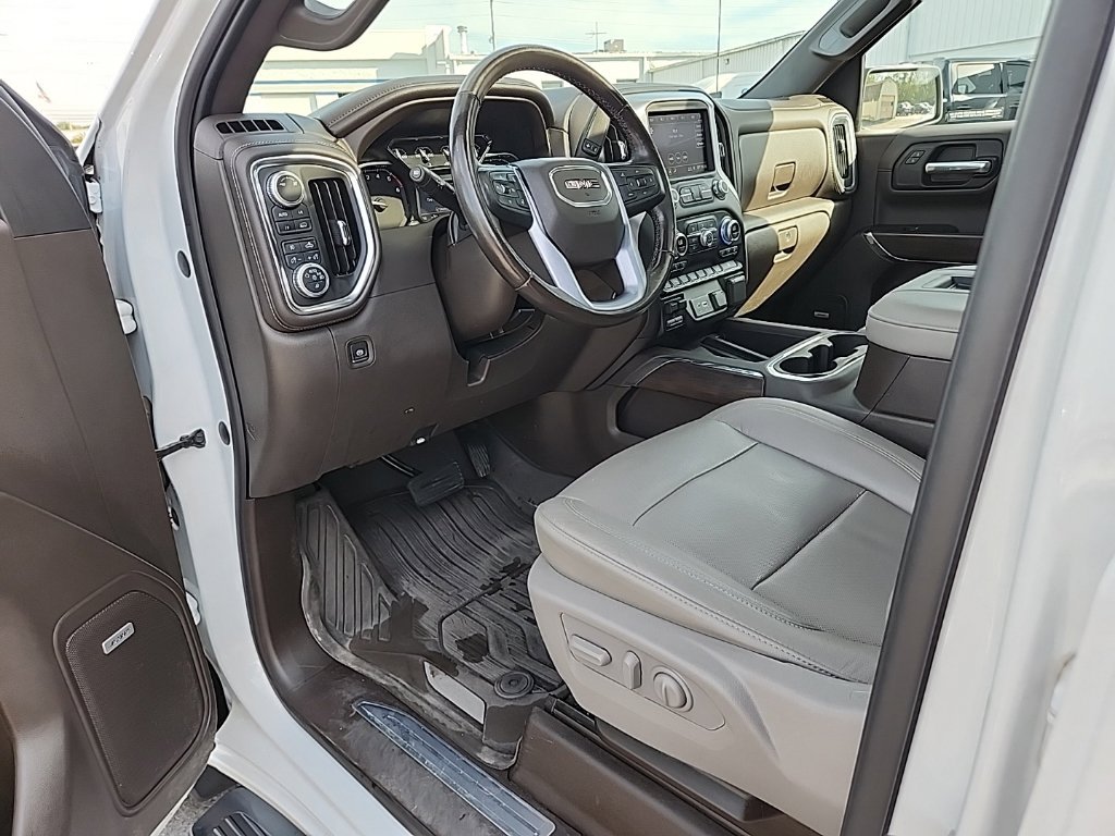 Used 2019 GMC Sierra 1500 SLT w/ SLT Premium Plus Package AWD/4WD image 30