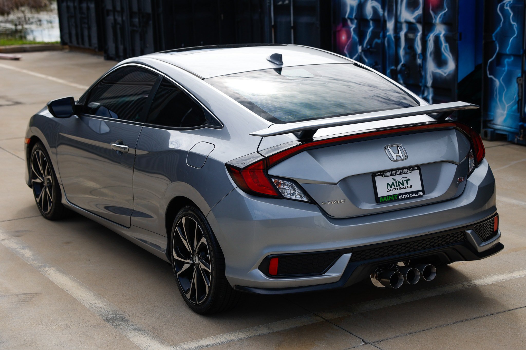 Used 2018 Honda Civic Si image 8