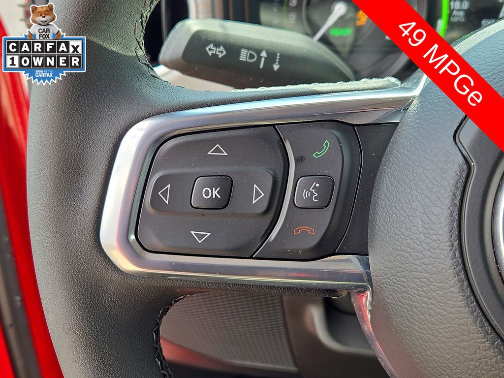 Used 2025 Jeep Wrangler Unlimited Sahara w/ Safety Group AWD/4WD image 19