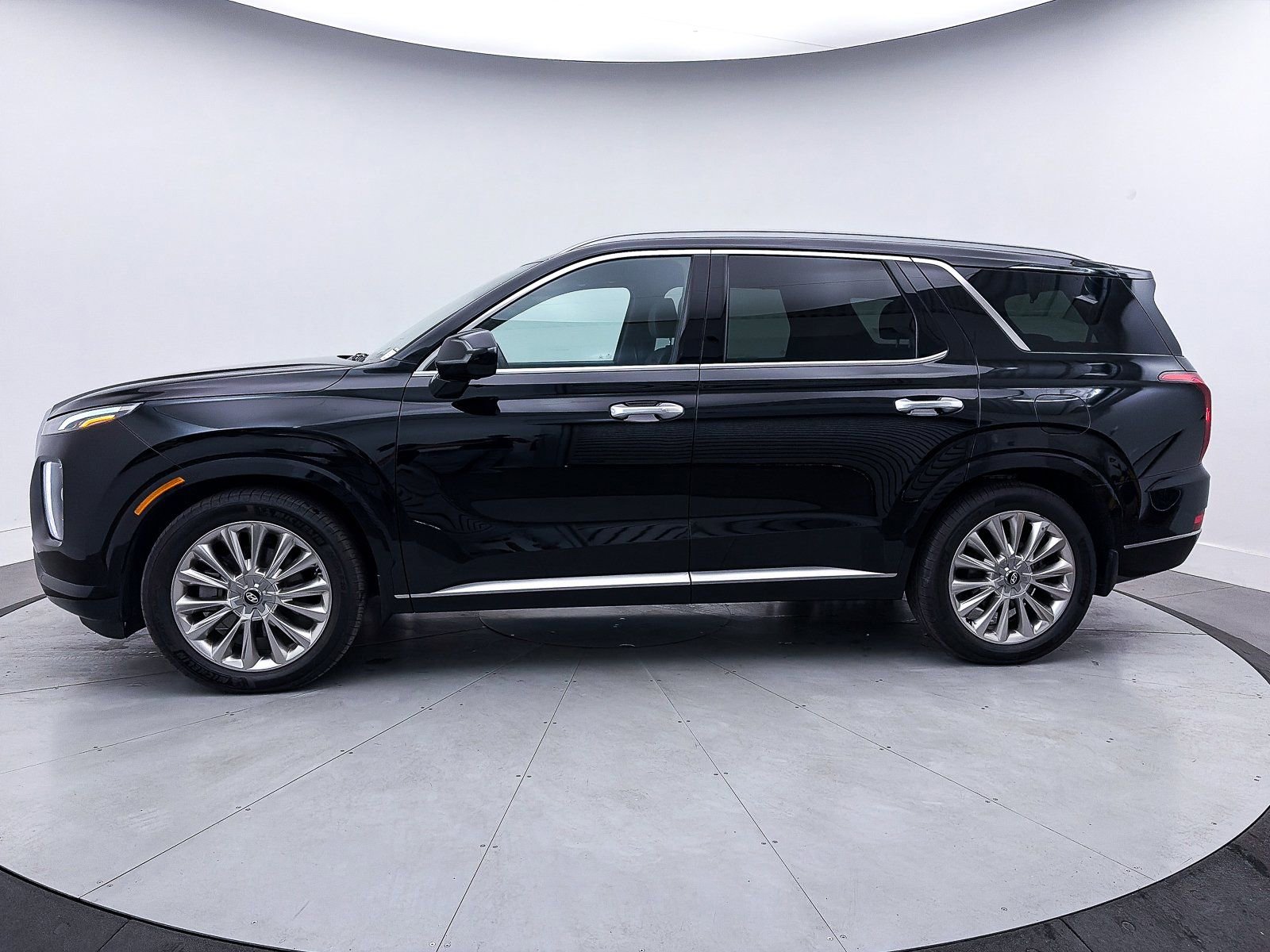 Used 2020 Hyundai Palisade Limited image 45