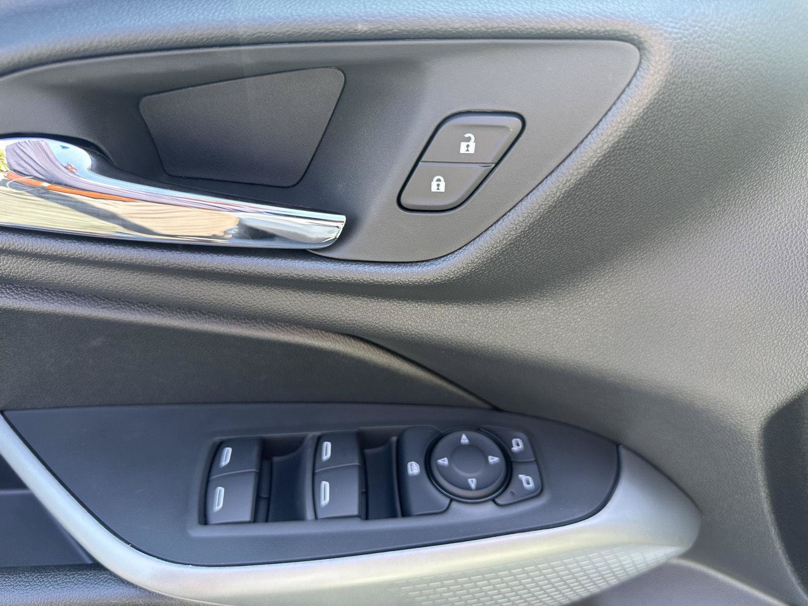 New 2026 Chevrolet Trax LS w/ Driver Confidence Package FWD image 26