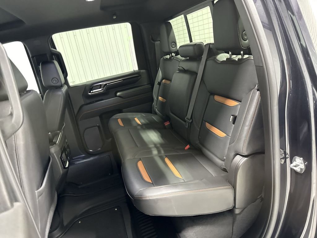 Used 2024 GMC Sierra 2500 AT4 w/ AT4 Preferred Package AWD/4WD image 26
