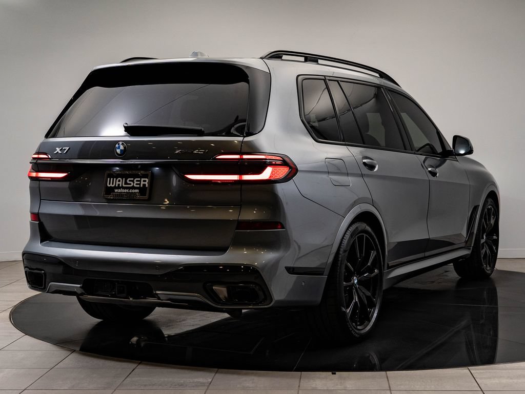 Certified 2026 BMW X7 xDrive40i w/ Executive Package AWD/4WD image 10