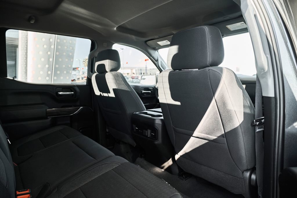 Used 2022 Chevrolet Silverado 1500 RST w/ Z71 Off-Road Package AWD/4WD image 17