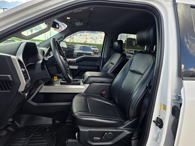 Used 2019 Ford F350 Lariat w/ Chrome Package image 14