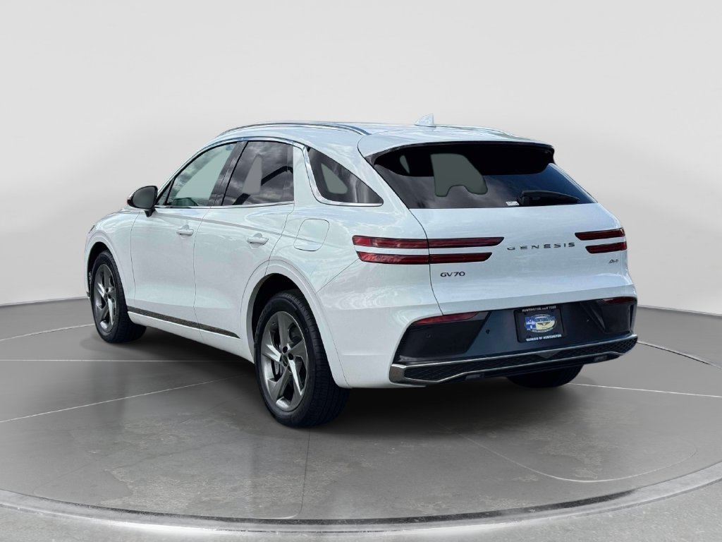 Certified 2026 Genesis GV70 2.5T AWD/4WD image 5