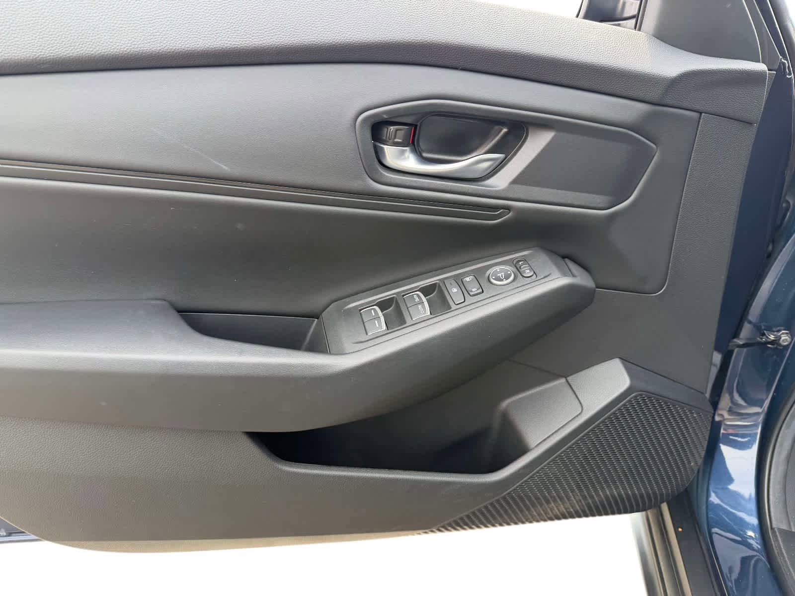 Used 2024 Honda Accord EX image 19