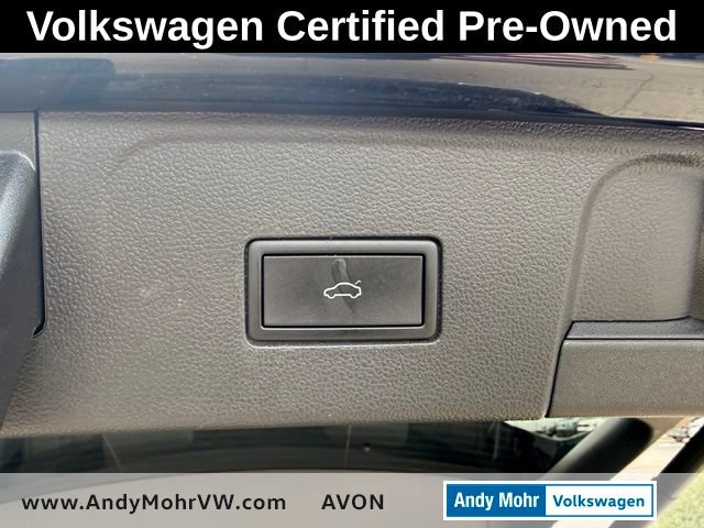 Used 2024 Volkswagen Atlas SEL Premium R-Line AWD/4WD image 10
