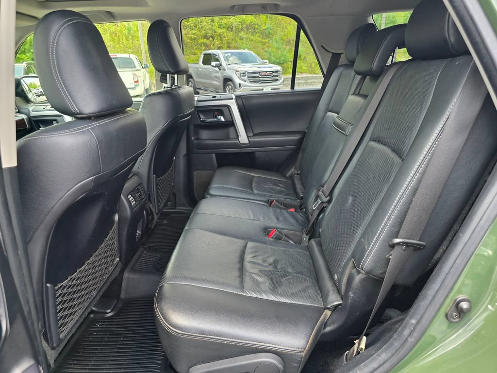 Used 2022 Toyota 4Runner Limited AWD/4WD image 11