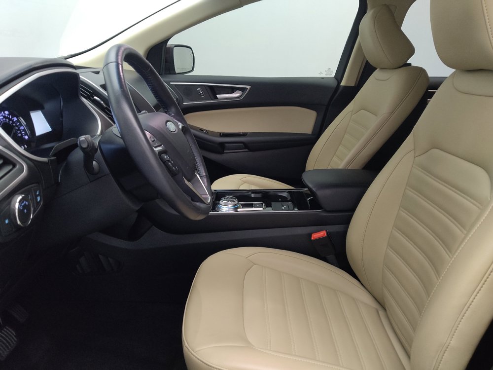 Used 2020 Ford Edge SEL w/ Convenience Package FWD image 17