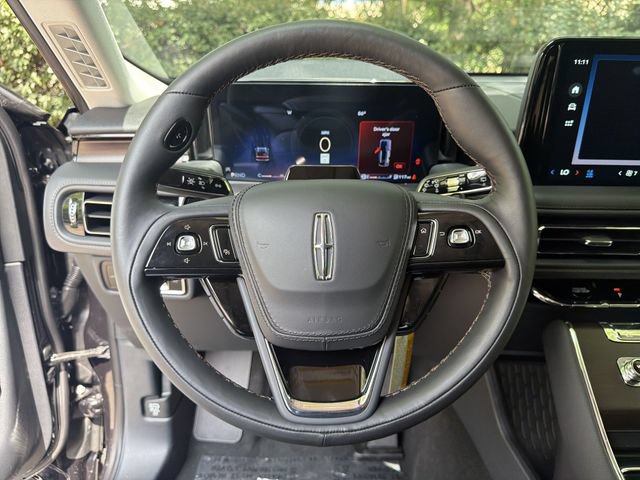 New 2026 Lincoln Aviator Reserve AWD/4WD image 14