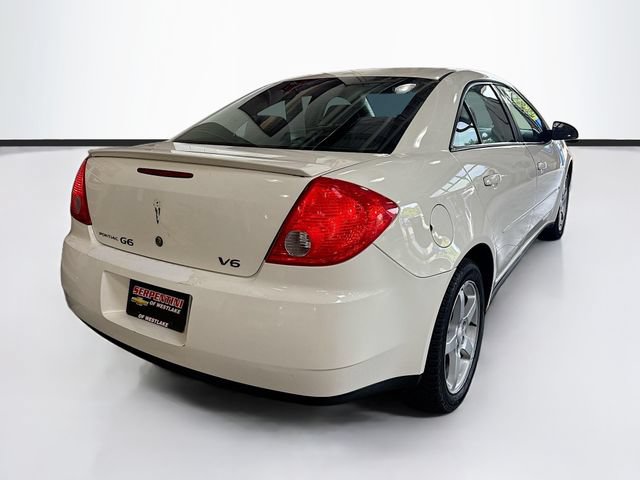 Used 2008 Pontiac G6 Sedan w/ Sport Package FWD image 6