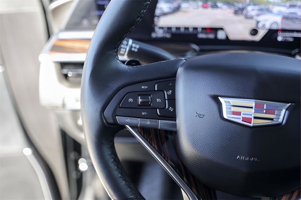 Certified 2024 Cadillac Escalade Luxury image 15