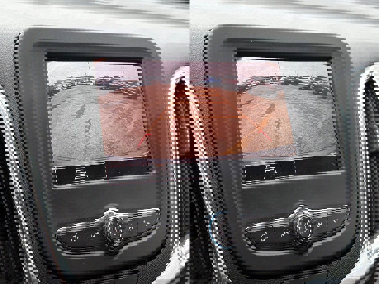 Used 2024 Chevrolet Equinox LS image 21