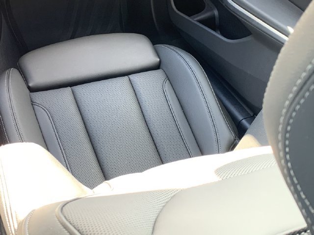 Used 2024 BMW 330i Sedan RWD image 33