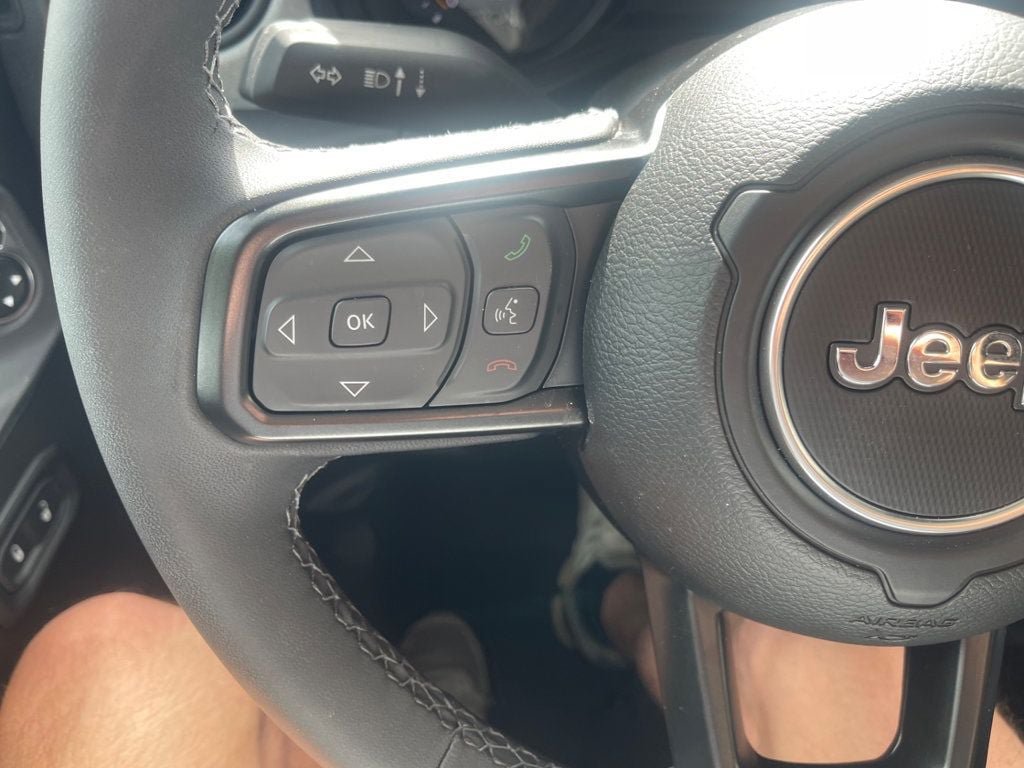 Used 2026 Jeep Wrangler Unlimited Sport AWD/4WD image 19
