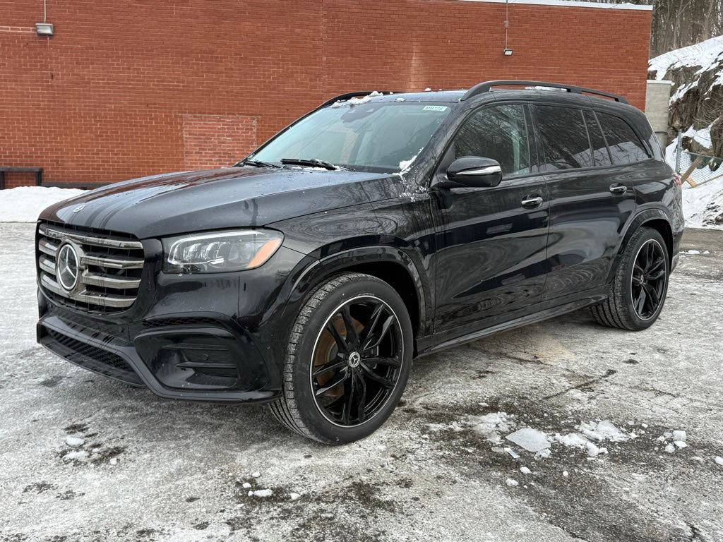 New 2025 Mercedes-Benz GLS 450 4MATIC image 3