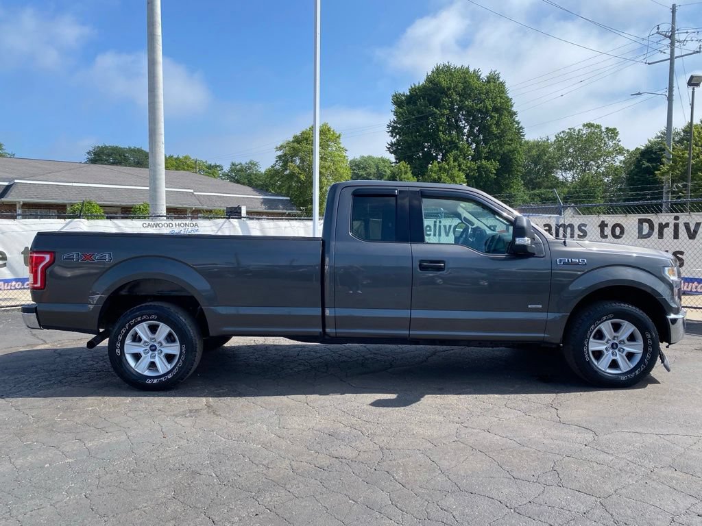 Used 2017 Ford F150 XLT w/ Equipment Group 301A Mid AWD/4WD image 2