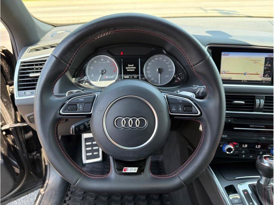 Used 2016 Audi SQ5 Premium Plus AWD/4WD image 16
