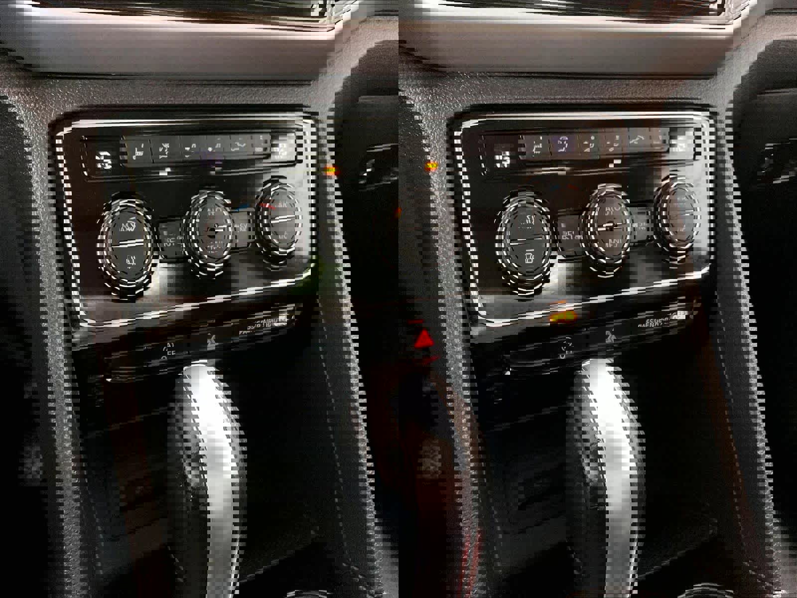 Used 2023 Volkswagen Atlas SE image 27