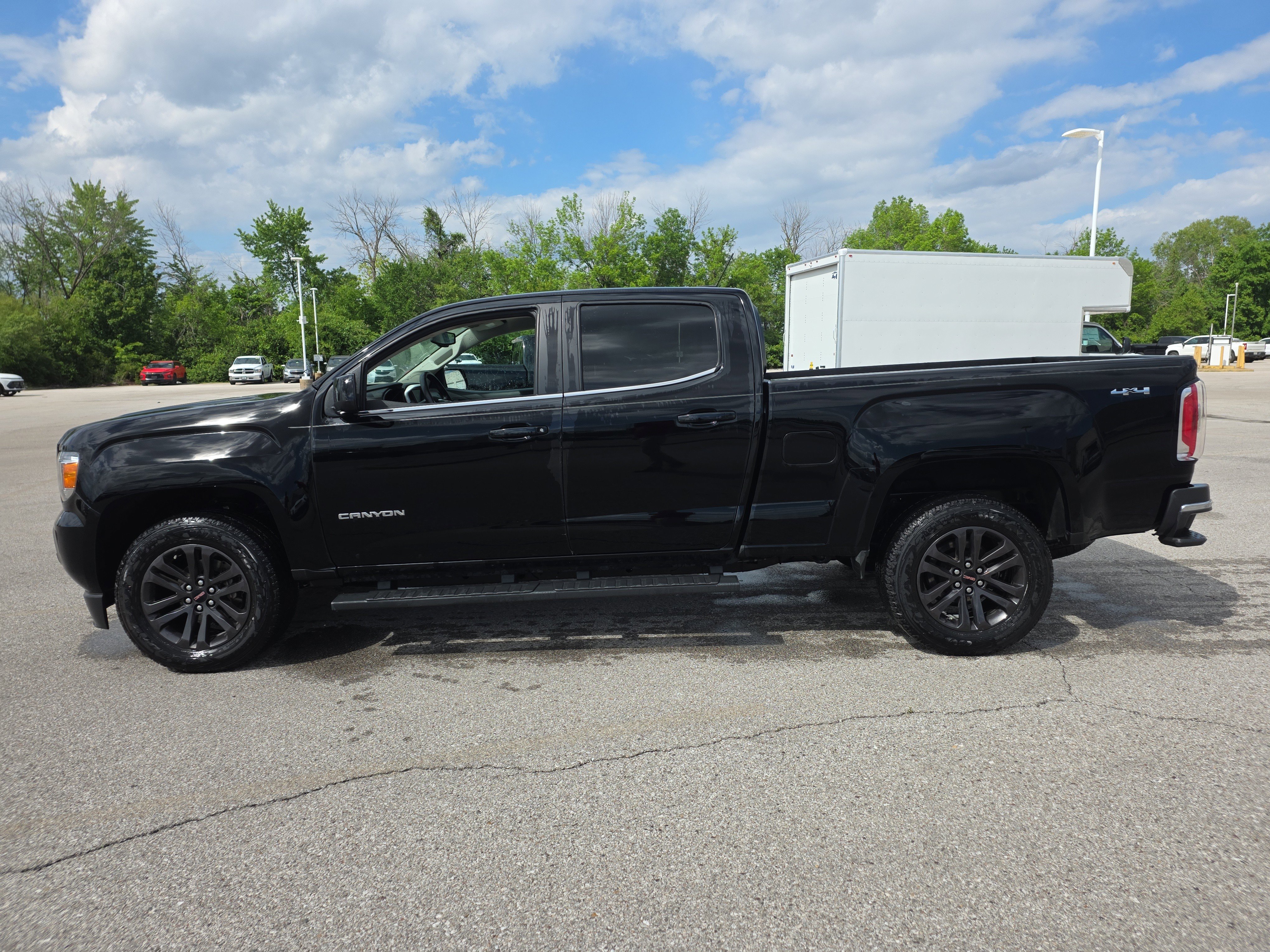 Used 2019 GMC Canyon SLE w/ Elevation Edition AWD/4WD image 6