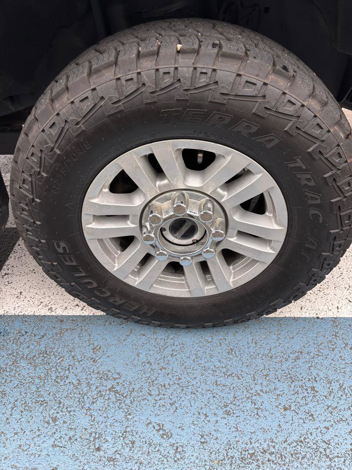 Used 2019 Ford F350 XLT w/ Camper Package AWD/4WD image 22