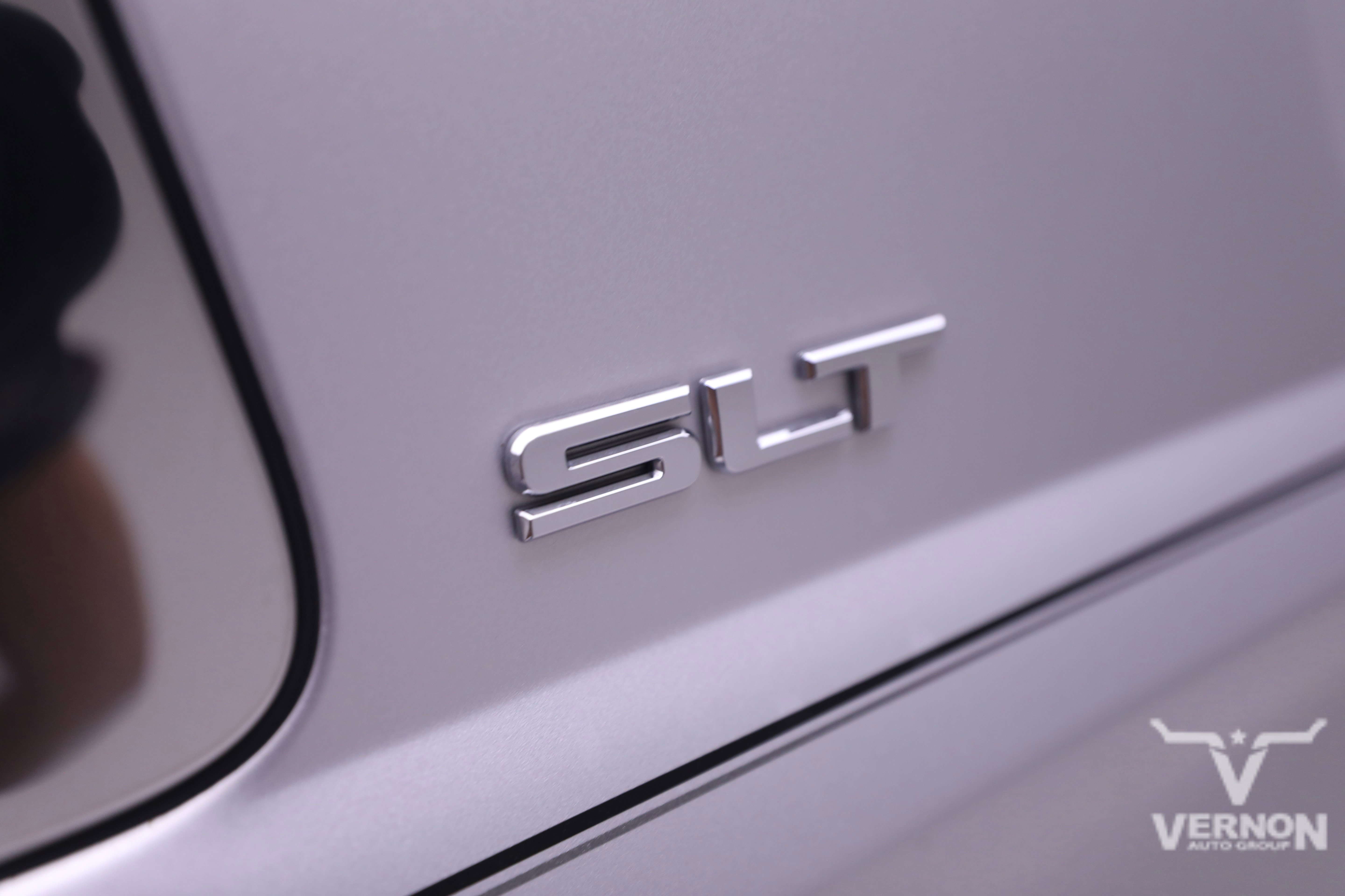 Used 2020 GMC Yukon XL SLT w/ Premium Edition image 35