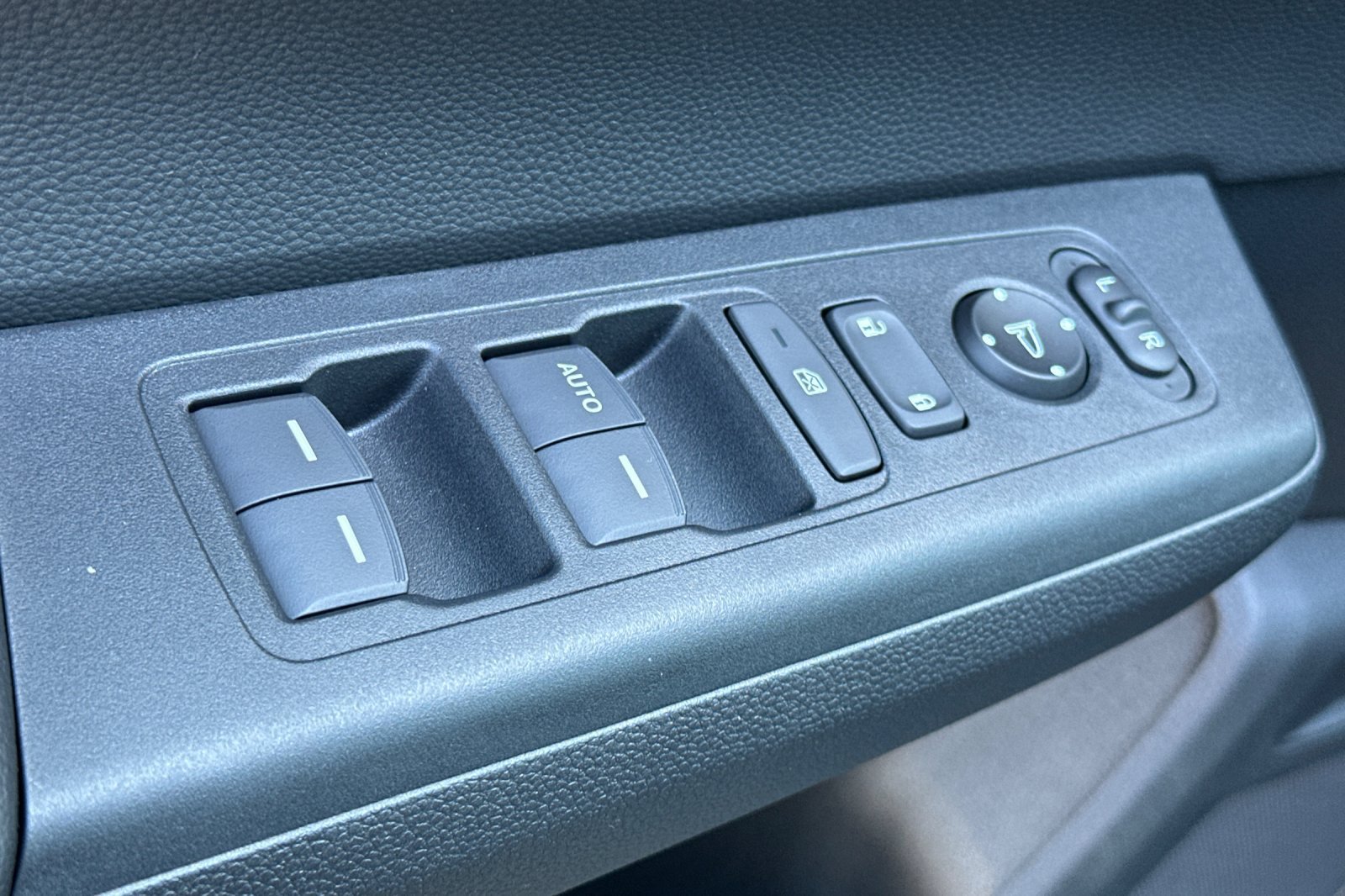 New 2026 Honda CR-V LX image 12