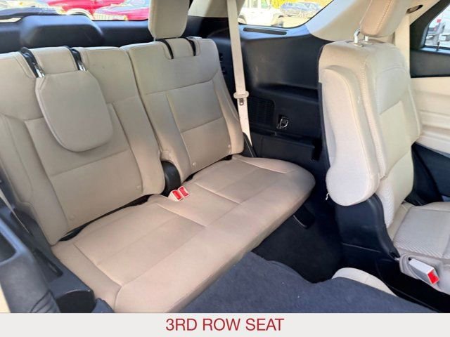 Used 2023 Ford Explorer XLT w/ Class IV Trailer Tow Package image 20