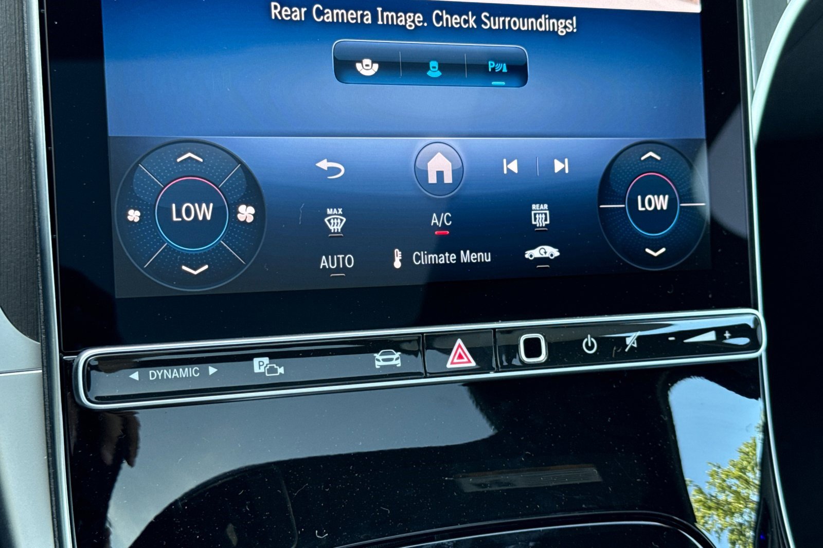 New 2025 Mercedes-Benz C 300 4MATIC Sedan image 24