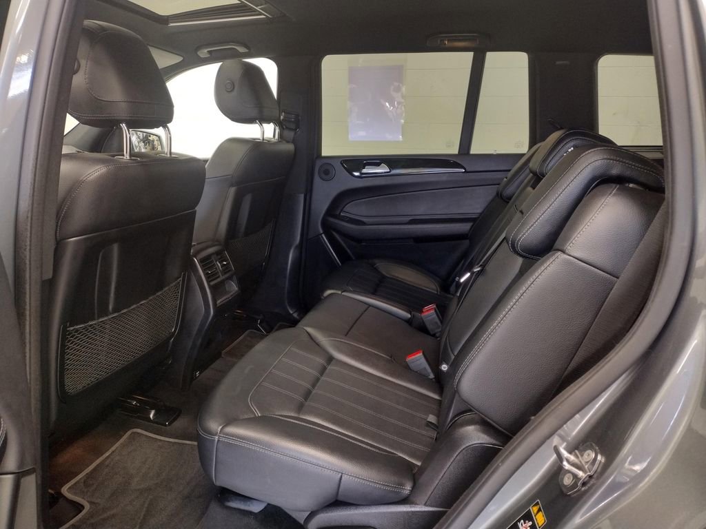 Used 2019 Mercedes-Benz GLS 450 4MATIC image 29