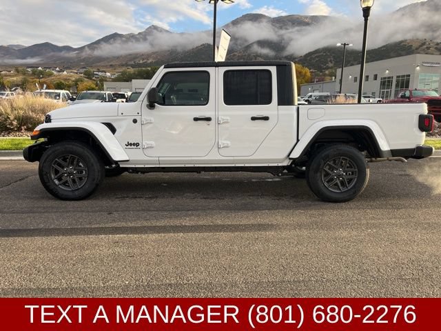 New 2025 Jeep Gladiator Sport AWD/4WD image 7
