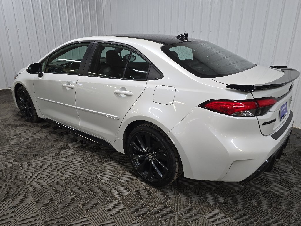 Used 2023 Toyota Corolla XSE FWD image 9
