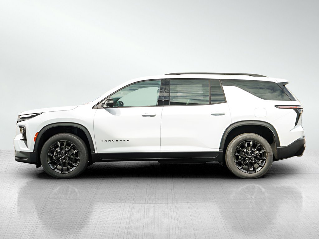 New 2026 Chevrolet Traverse LT w/ Midnight/Sport Edition image 4