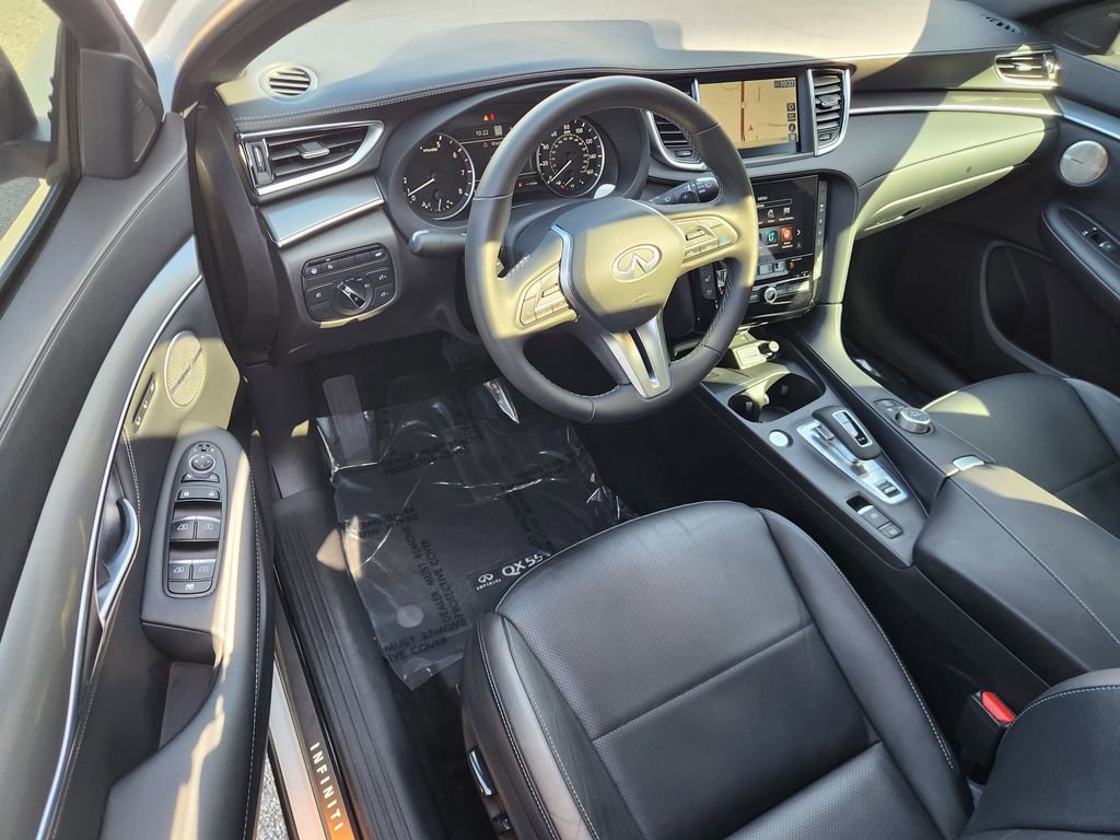 Used 2025 INFINITI QX55 Essential image 15