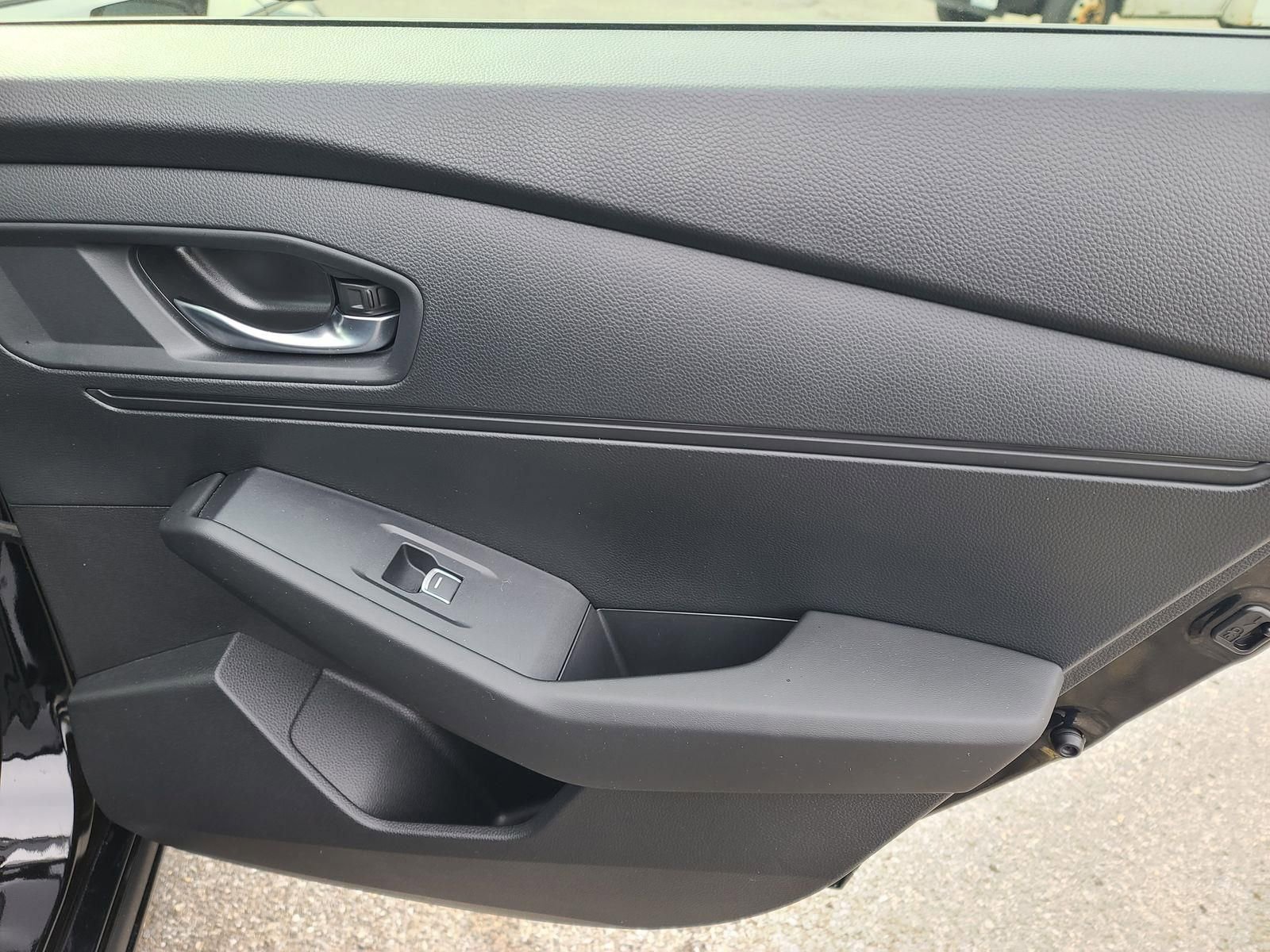 Used 2023 Honda Accord EX-L image 18