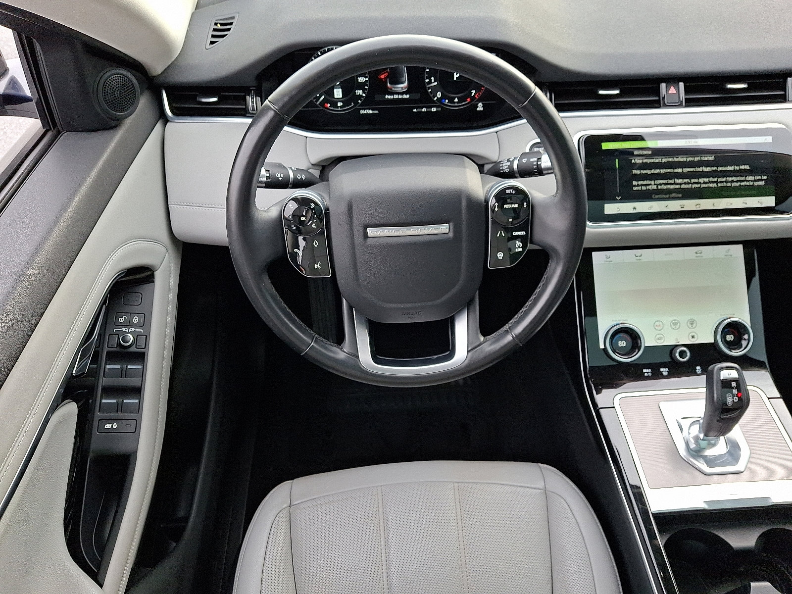 Used 2020 Land Rover Range Rover Evoque SE image 11