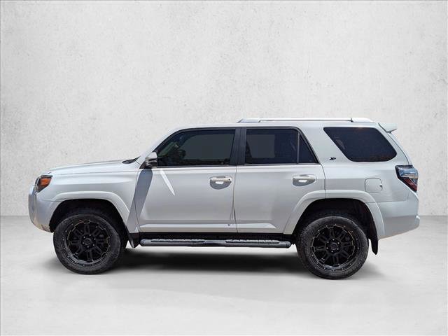 Used 2017 Toyota 4Runner SR5 Premium AWD/4WD image 8